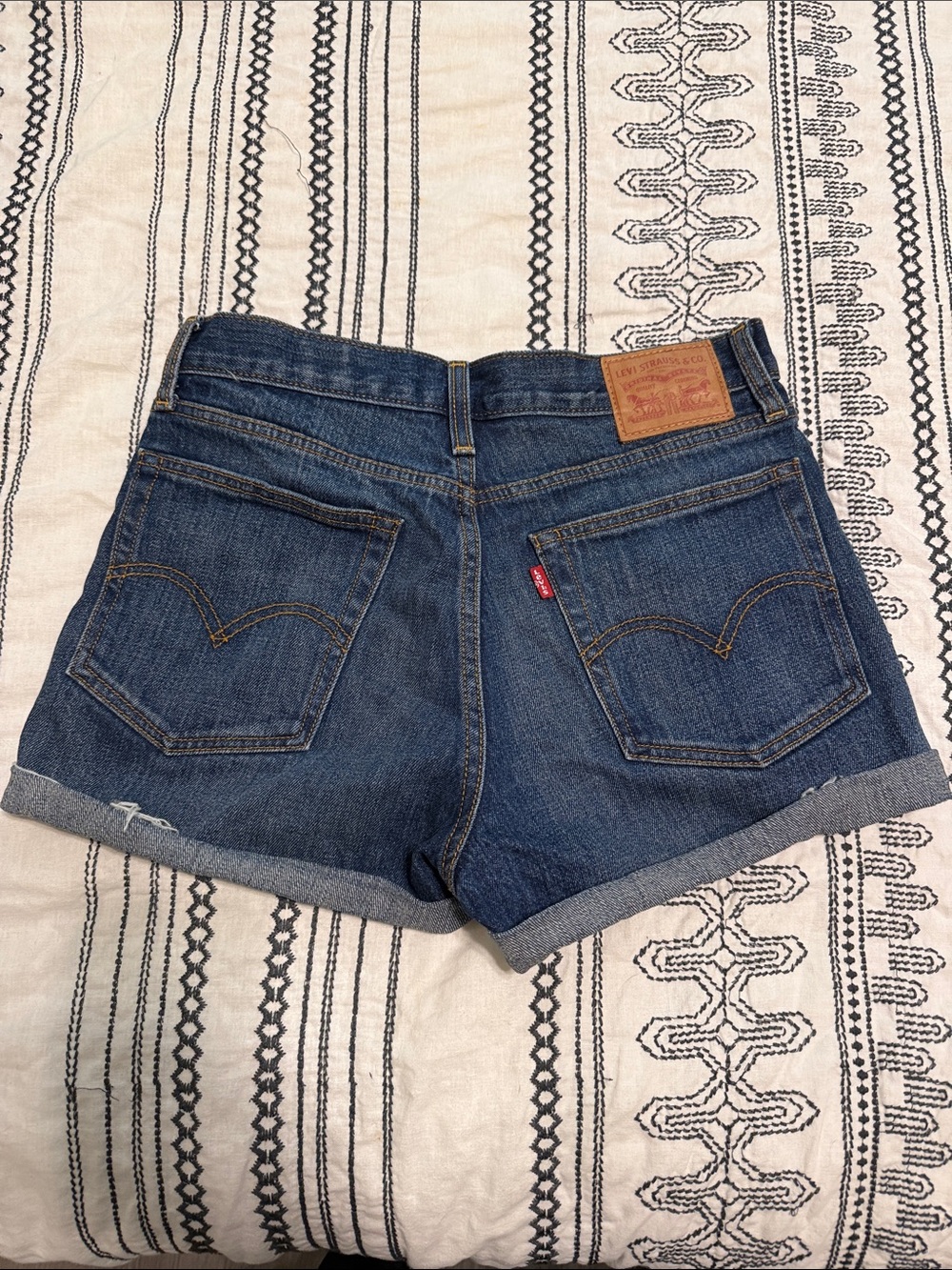 Levi's Women's Dark Blue Rolled-Hem Denim Shorts
